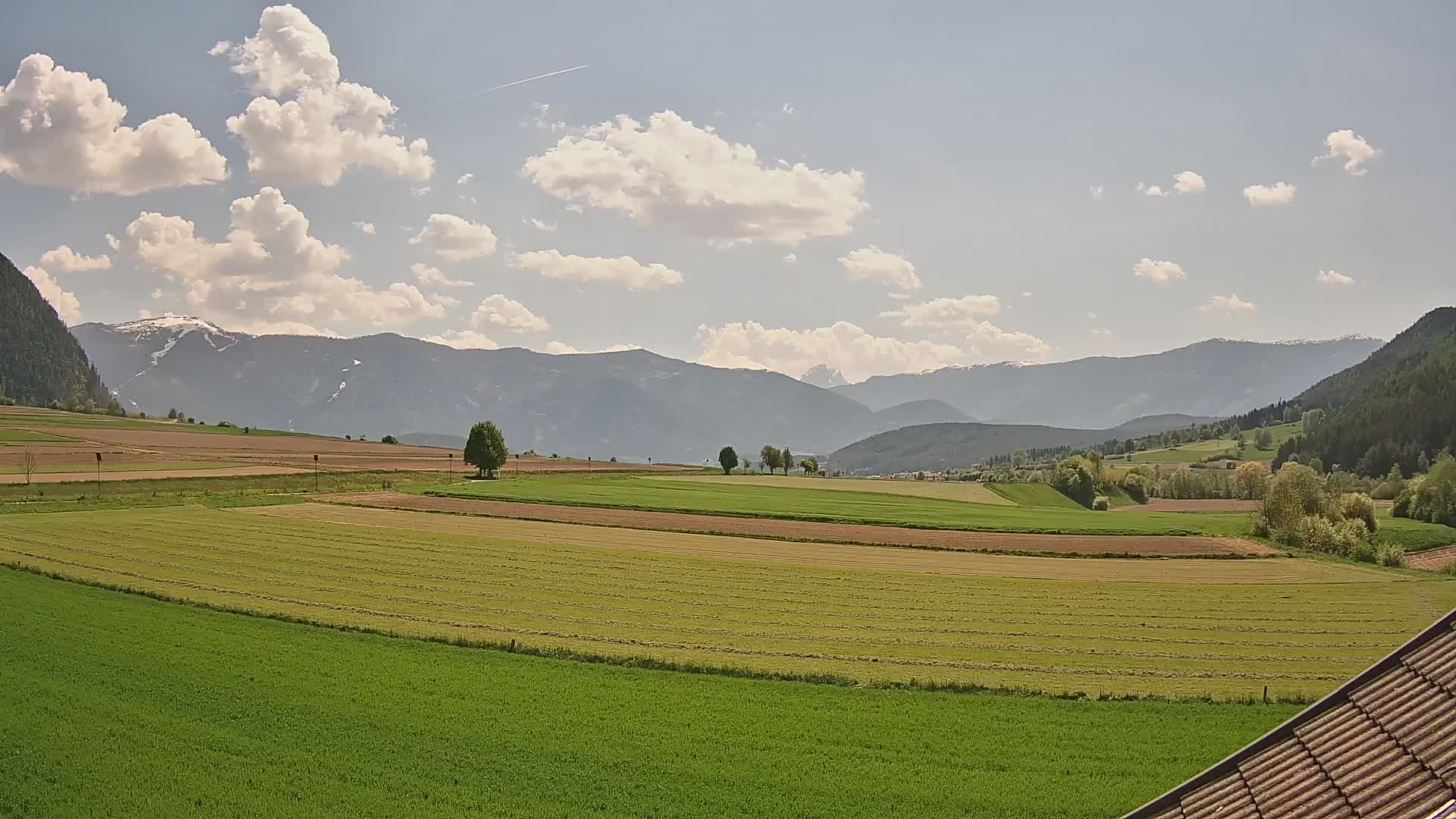 Gais | Blick vom Vintage Farm Winklerhof auf Kronplatz und Dolomiten
