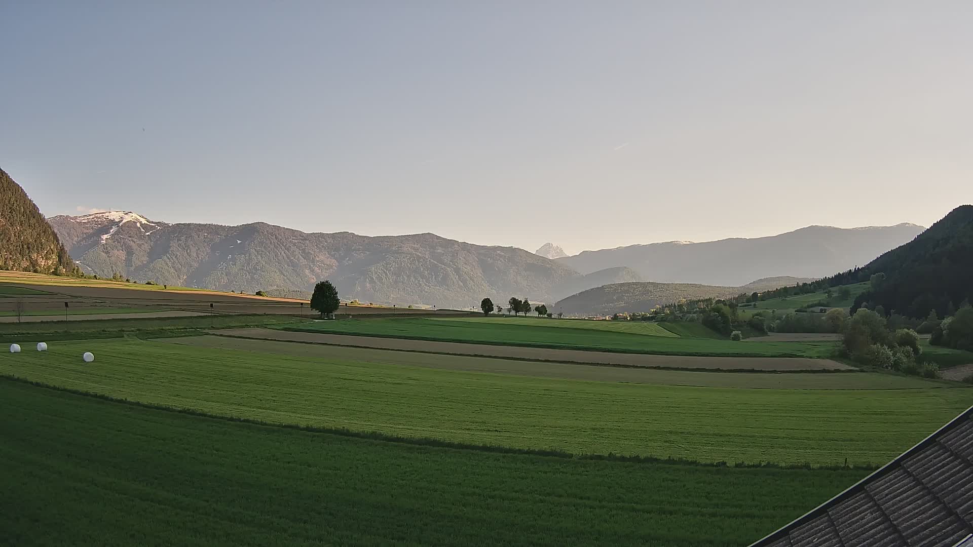 Gais | View from Vintage Farm Winklerhof to Kronplatz and Dolomites