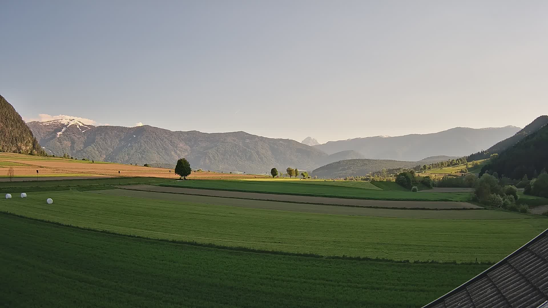 Gais | View from Vintage Farm Winklerhof to Kronplatz and Dolomites