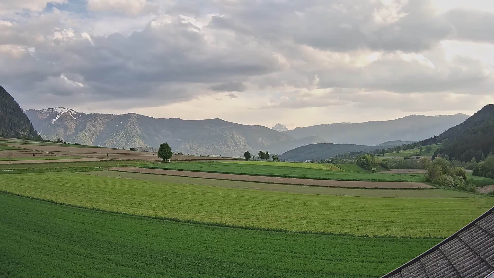 Gais | Vue depuis la Vintage de Winklerhof sur Kronplatz et les Dolomites