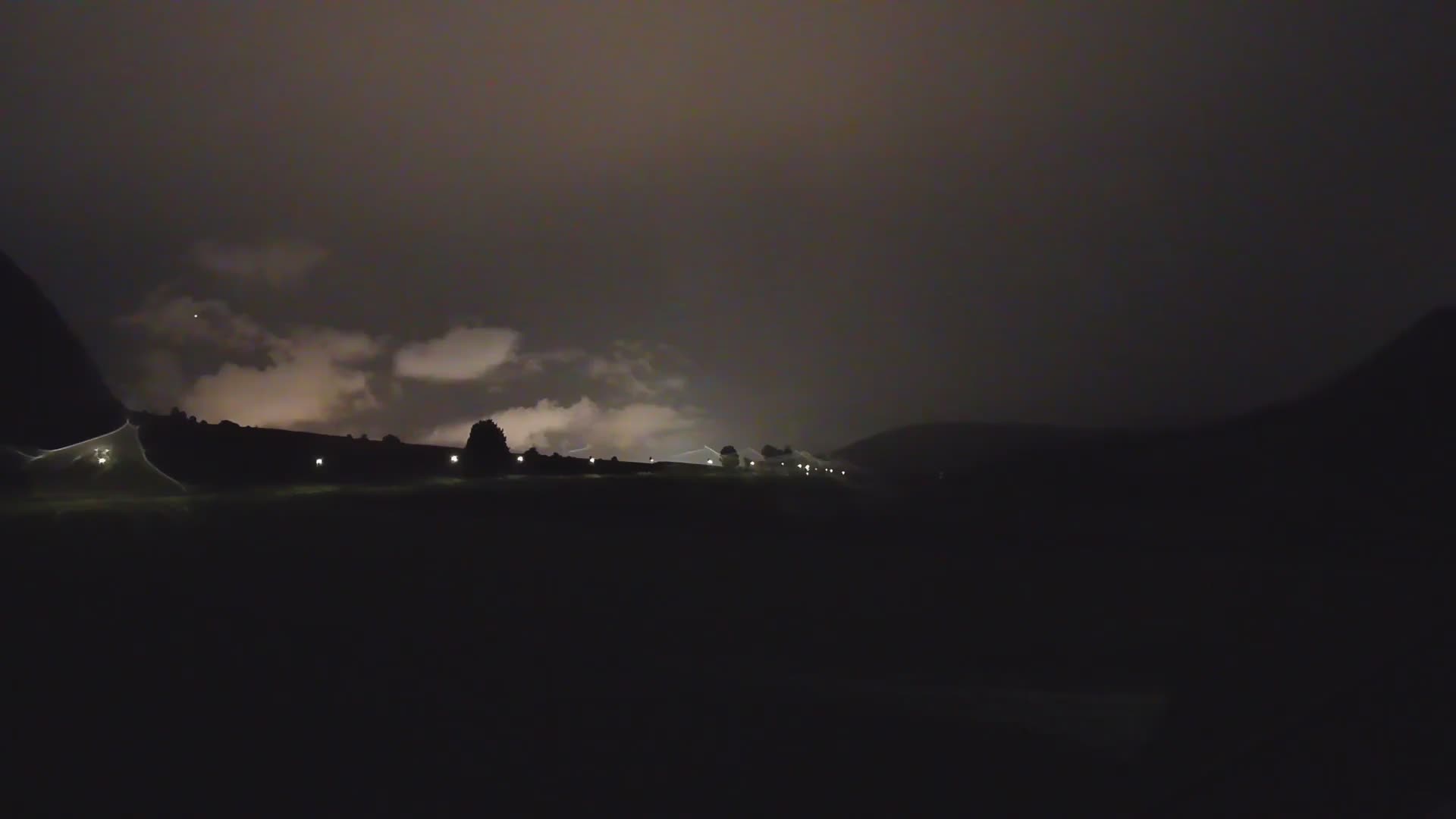 Gais | Blick vom Vintage Farm Winklerhof auf Kronplatz und Dolomiten