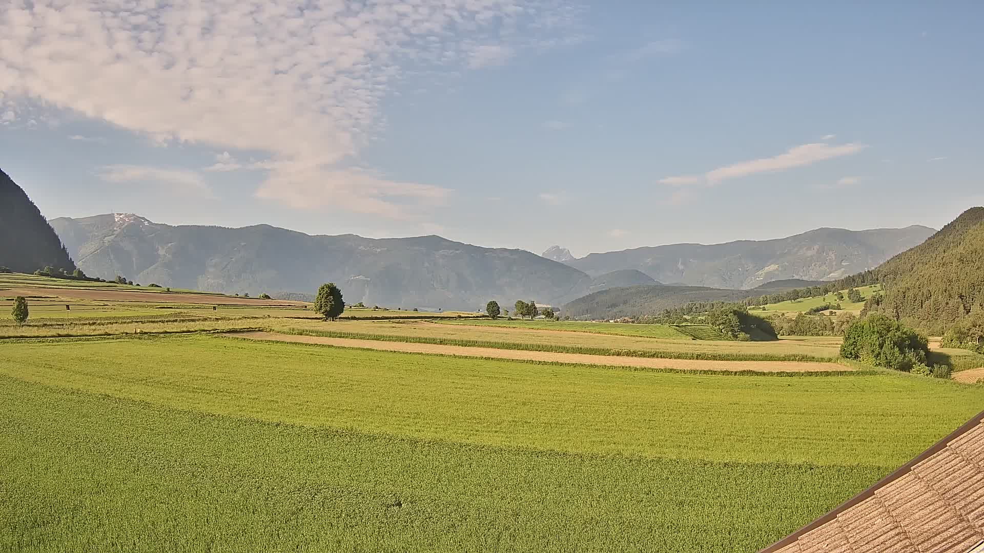 Gais | Blick vom Vintage Farm Winklerhof auf Kronplatz und Dolomiten