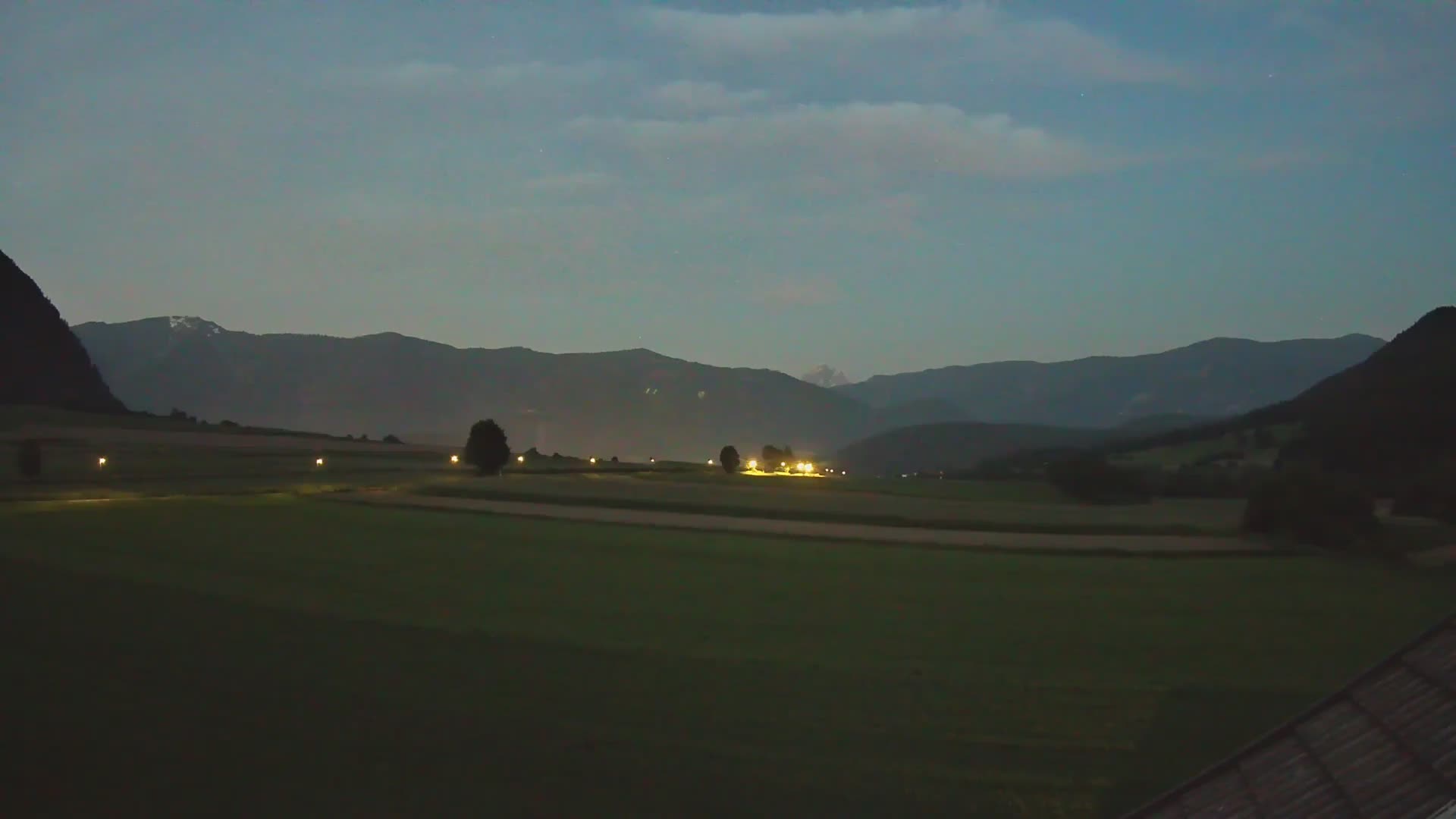 Gais | Vista desde la finca Winklerhof hacia Plan de Corones y los Dolomitas