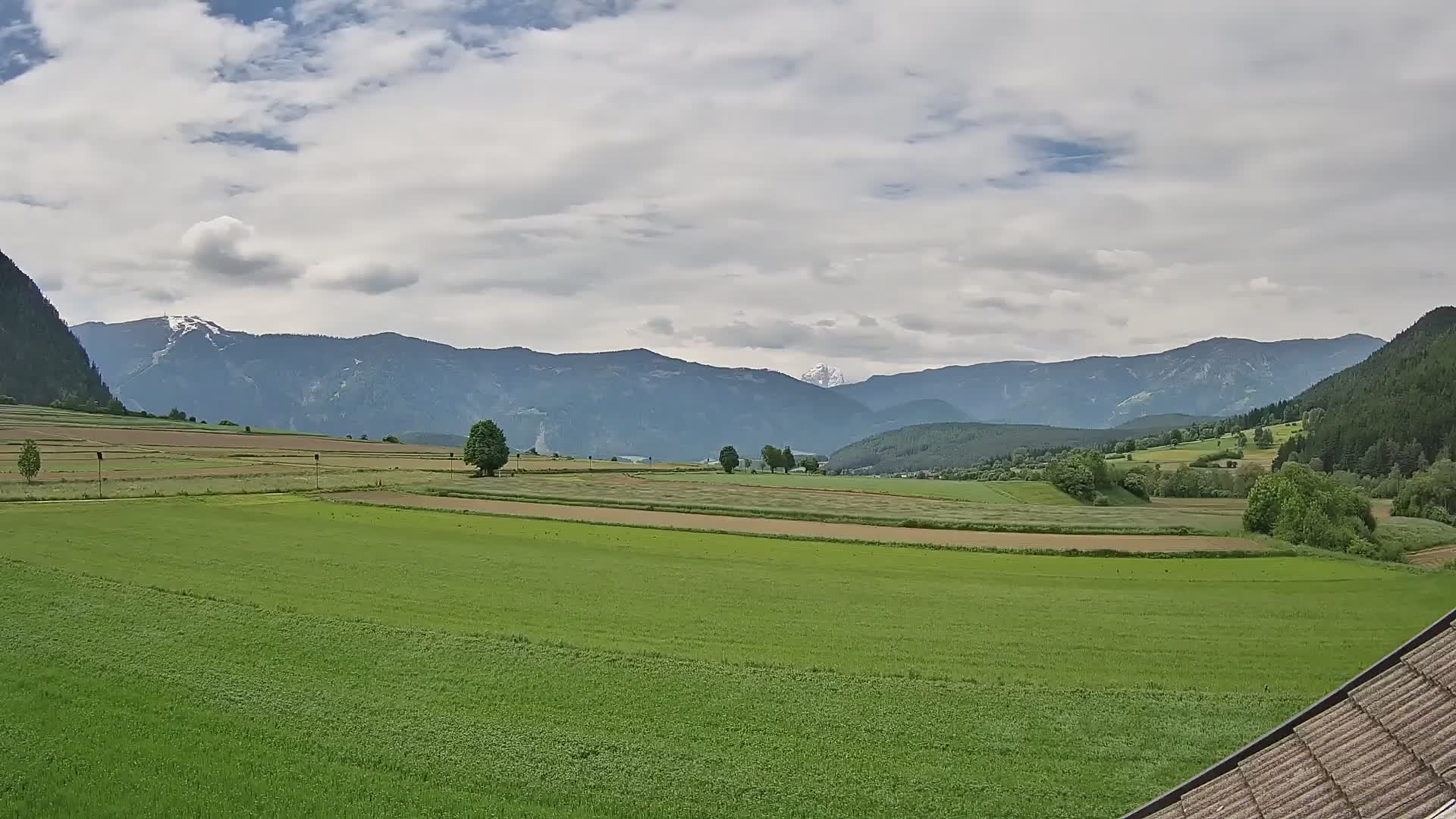 Gais | View from Vintage Farm Winklerhof to Kronplatz and Dolomites