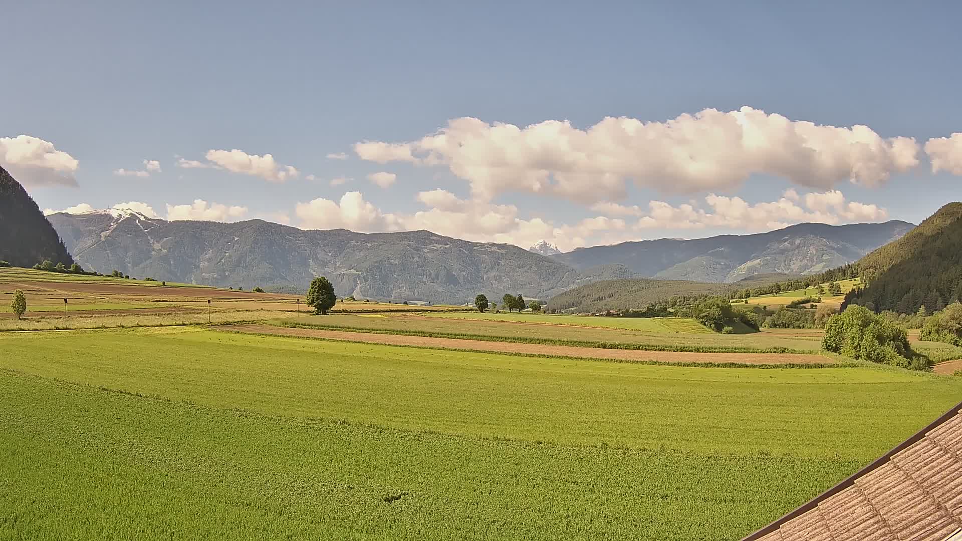 Gais | View from Vintage Farm Winklerhof to Kronplatz and Dolomites