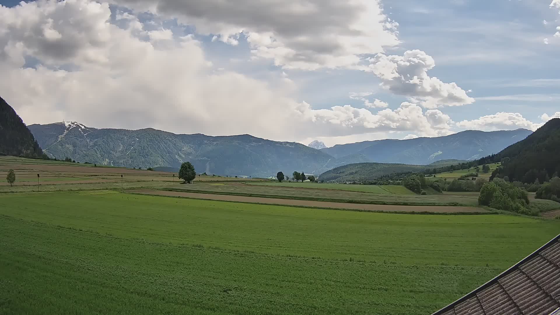 Gais | View from Vintage Farm Winklerhof to Kronplatz and Dolomites