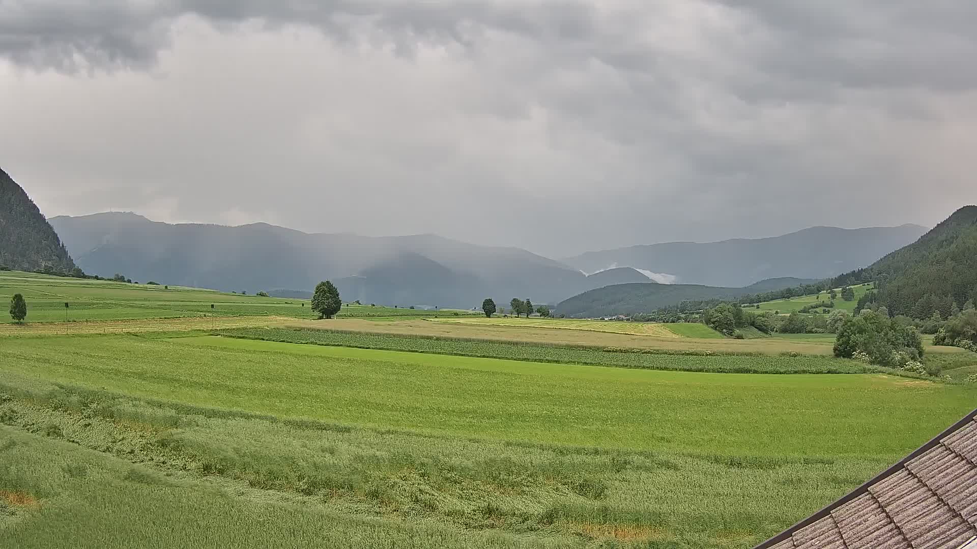 Gais | View from Vintage Farm Winklerhof to Kronplatz and Dolomites