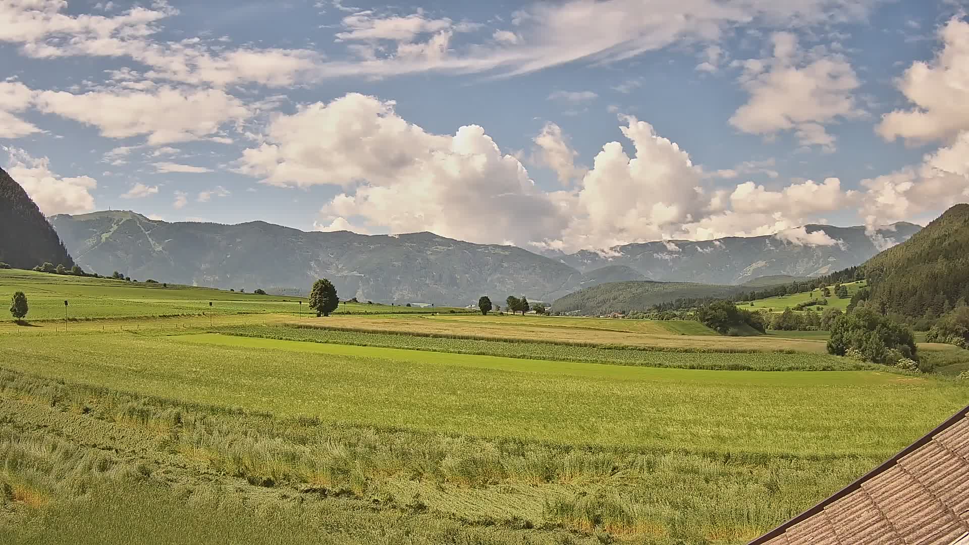 Gais | Vista desde la finca Winklerhof hacia Plan de Corones y los Dolomitas