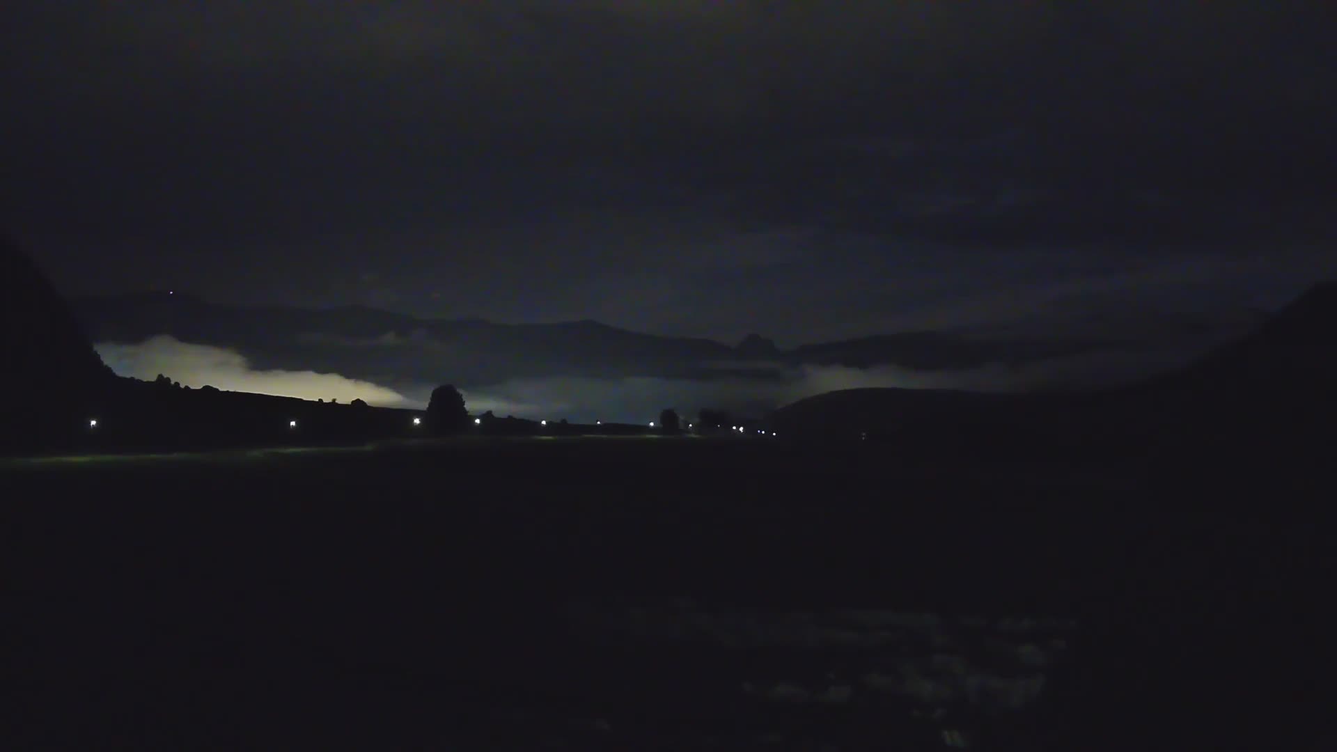 Gais | Blick vom Vintage Farm Winklerhof auf Kronplatz und Dolomiten