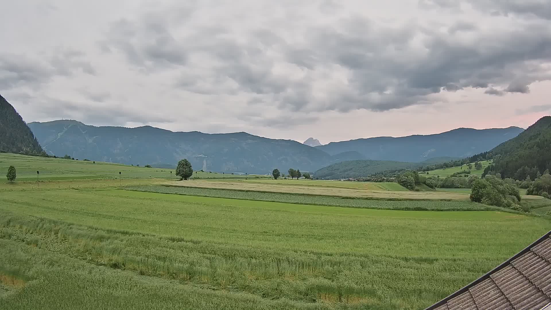 Gais | Vue depuis la Vintage de Winklerhof sur Kronplatz et les Dolomites