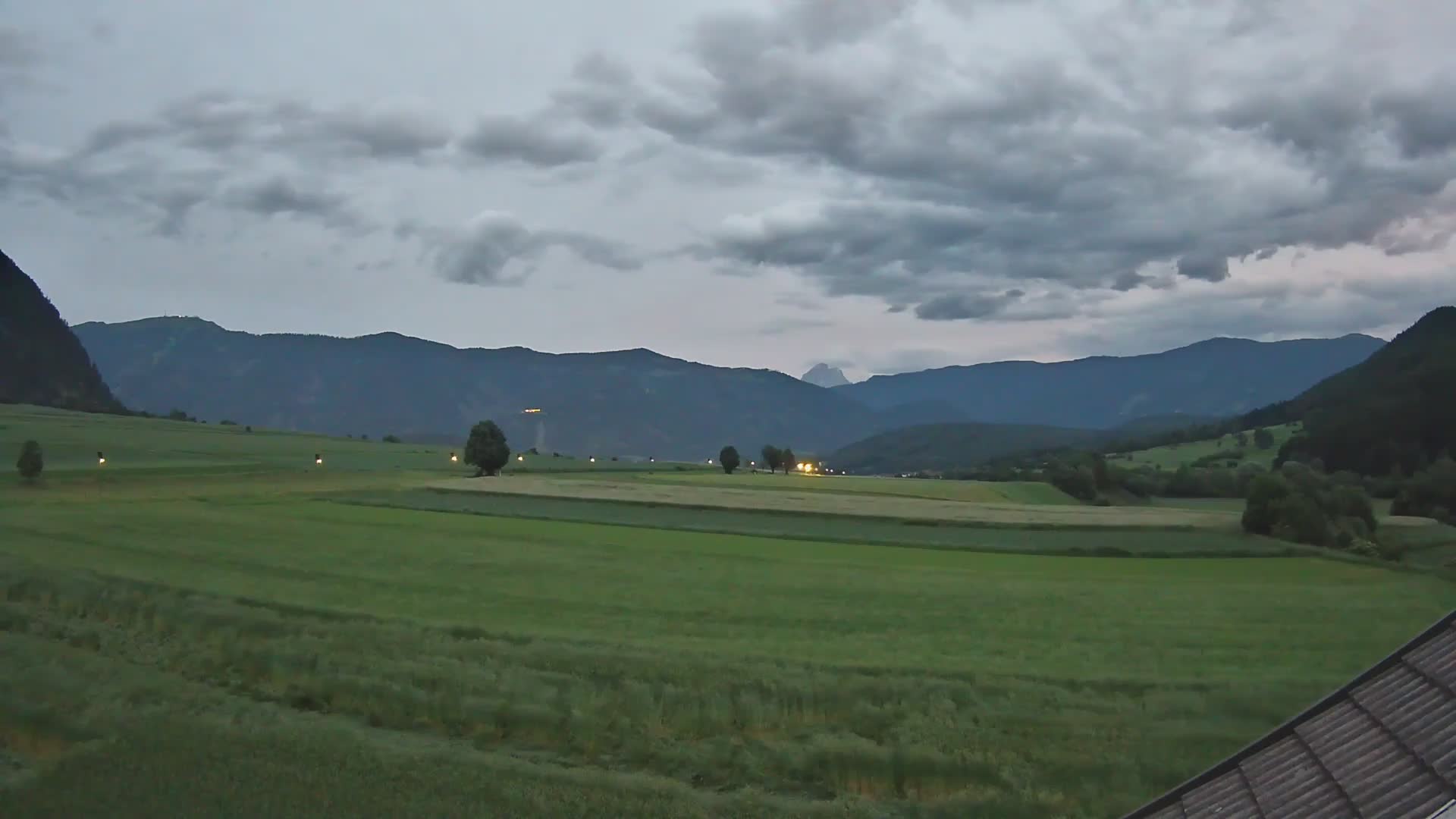 Gais | View from Vintage Farm Winklerhof to Kronplatz and Dolomites