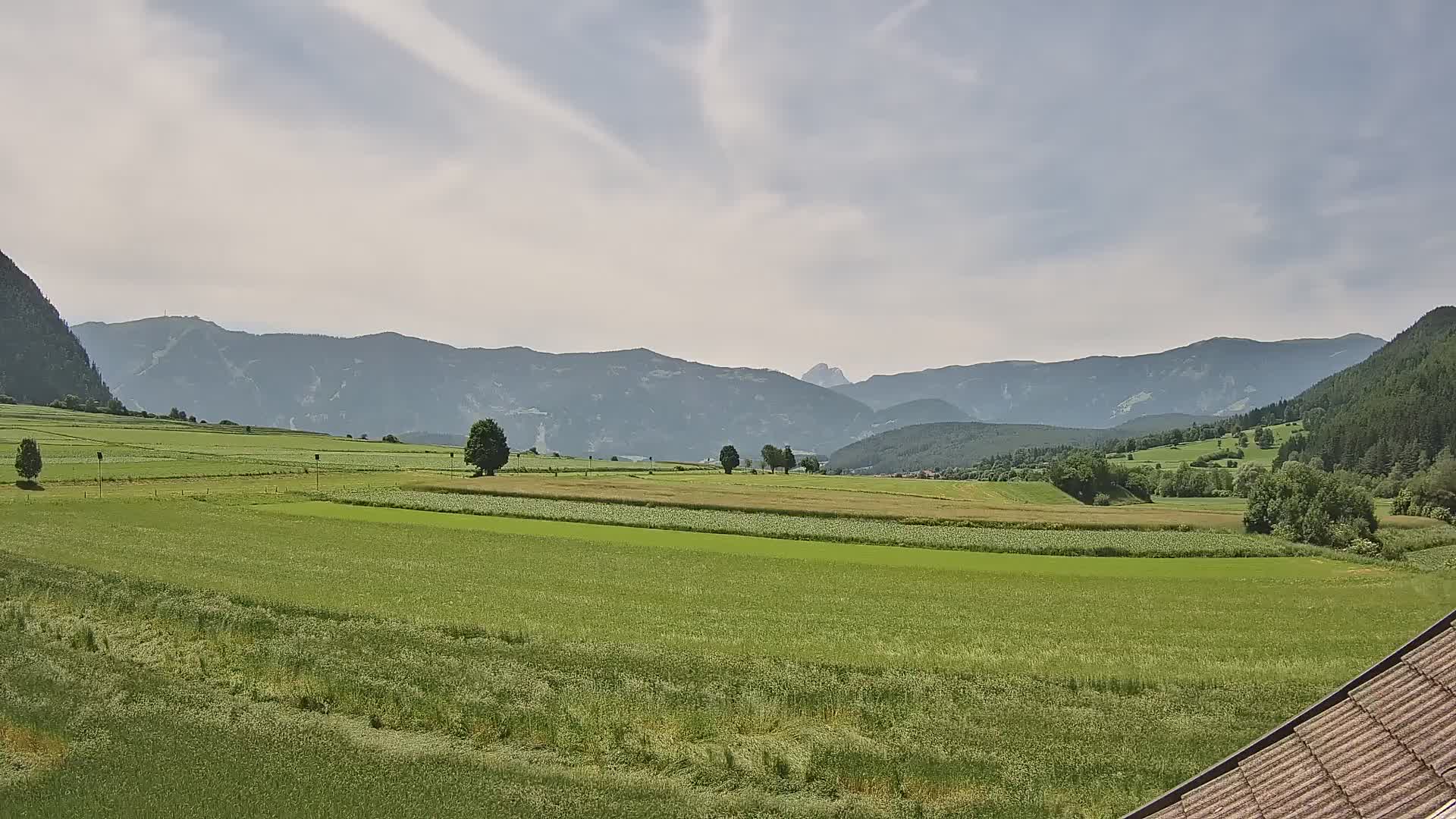 Gais | View from Vintage Farm Winklerhof to Kronplatz and Dolomites