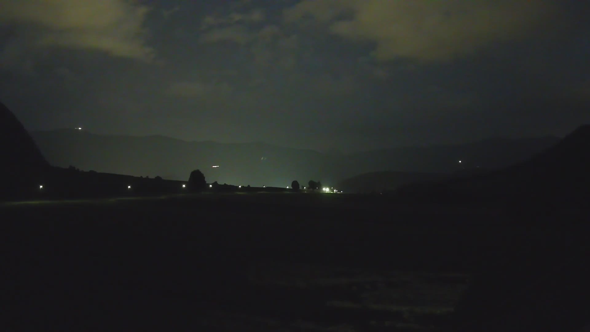 Gais | Blick vom Vintage Farm Winklerhof auf Kronplatz und Dolomiten
