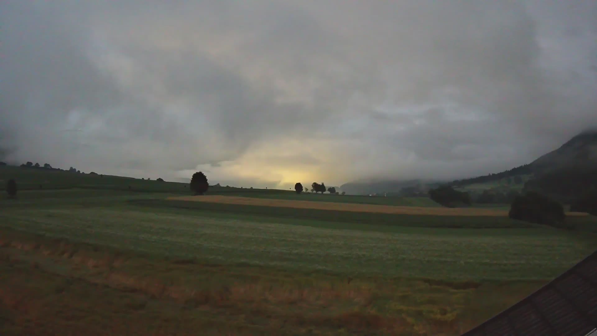 Gais | Blick vom Vintage Farm Winklerhof auf Kronplatz und Dolomiten