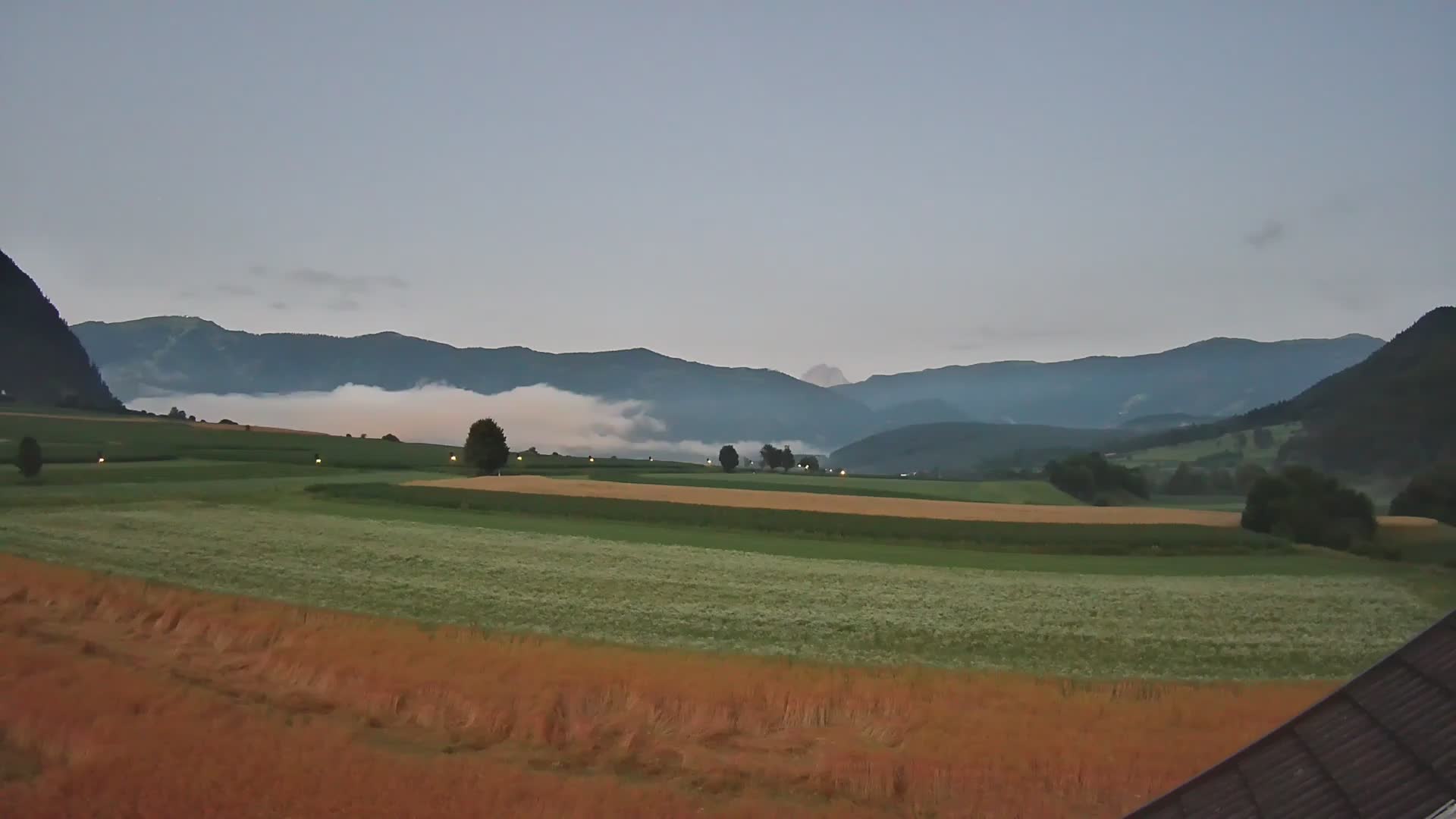 Gais | Blick vom Vintage Farm Winklerhof auf Kronplatz und Dolomiten