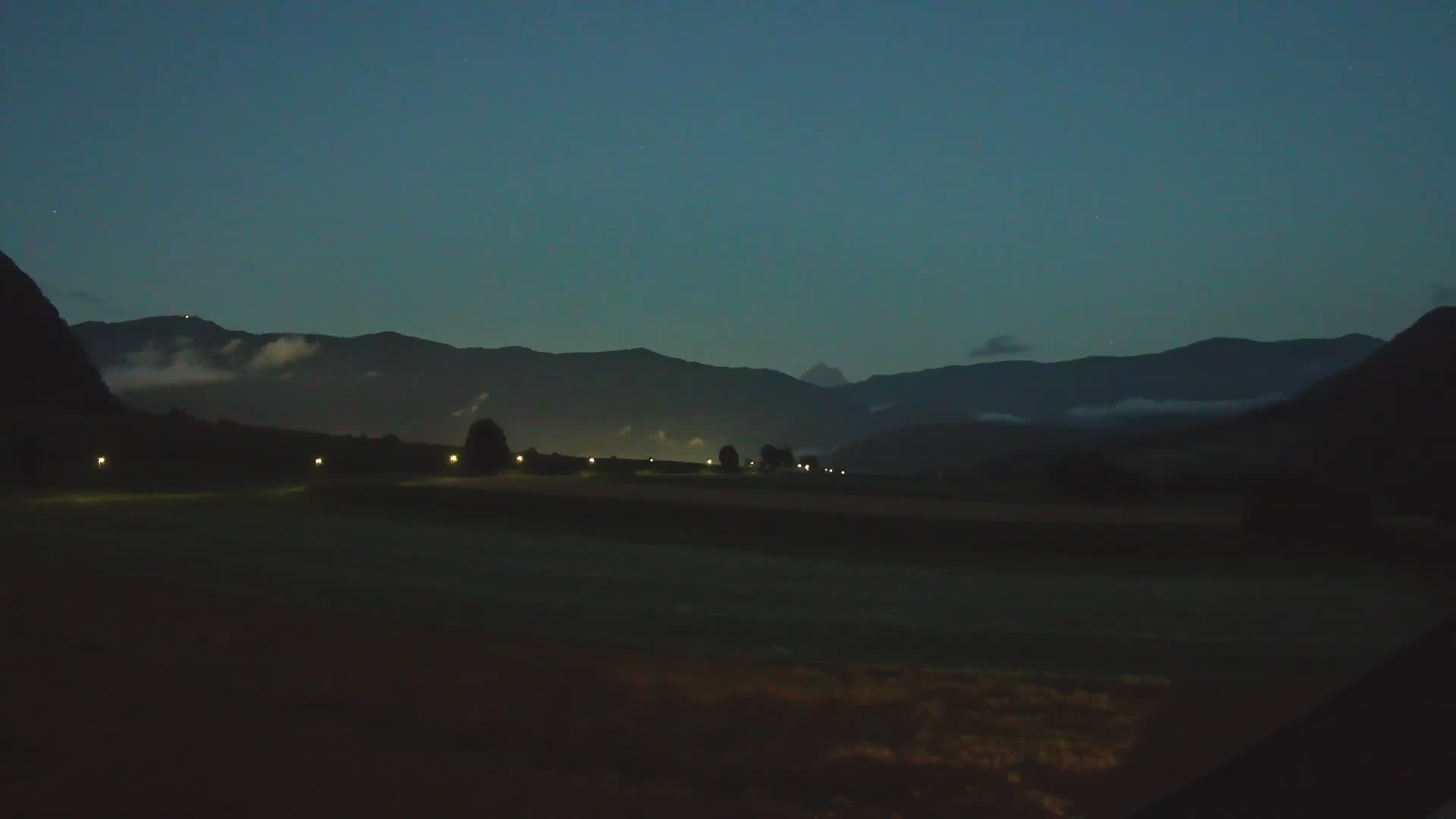 Gais | Vista desde la finca Winklerhof hacia Plan de Corones y los Dolomitas