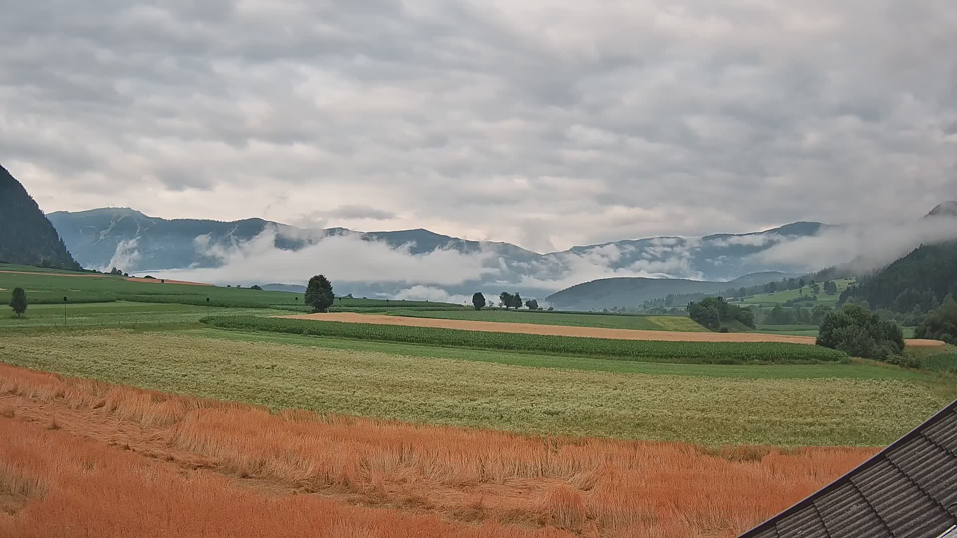 Gais | Vista desde la finca Winklerhof hacia Plan de Corones y los Dolomitas