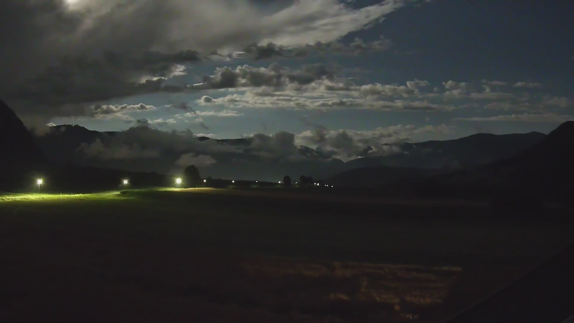 Gais | View from Vintage Farm Winklerhof to Kronplatz and Dolomites