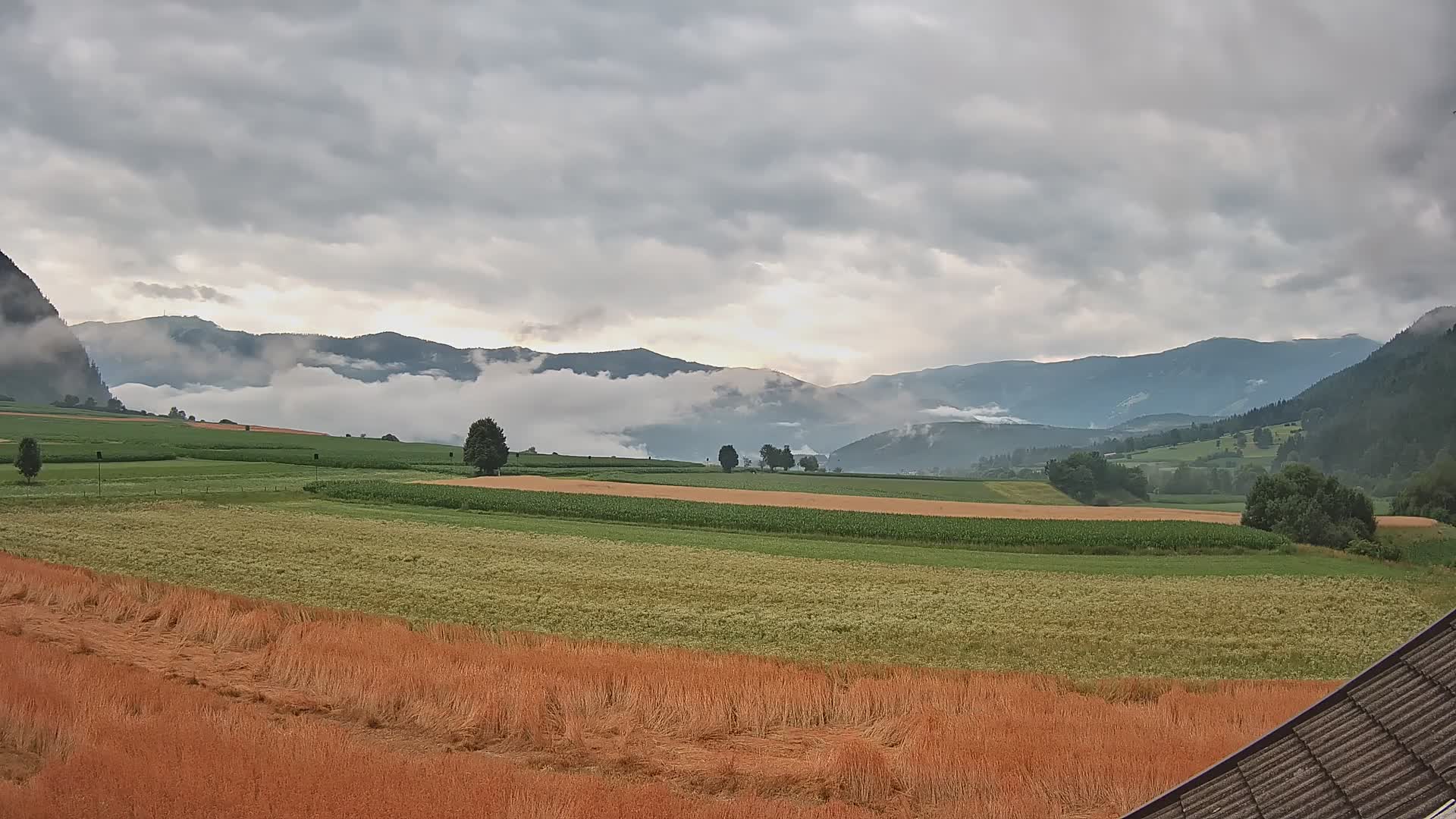 Gais | Vista desde la finca Winklerhof hacia Plan de Corones y los Dolomitas
