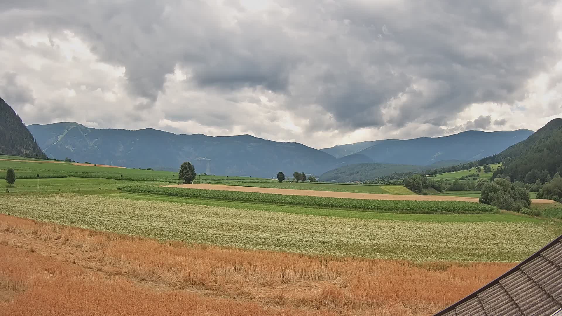 Gais | View from Vintage Farm Winklerhof to Kronplatz and Dolomites