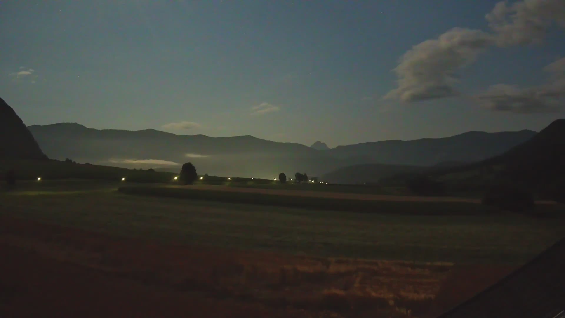 Gais | View from Vintage Farm Winklerhof to Kronplatz and Dolomites