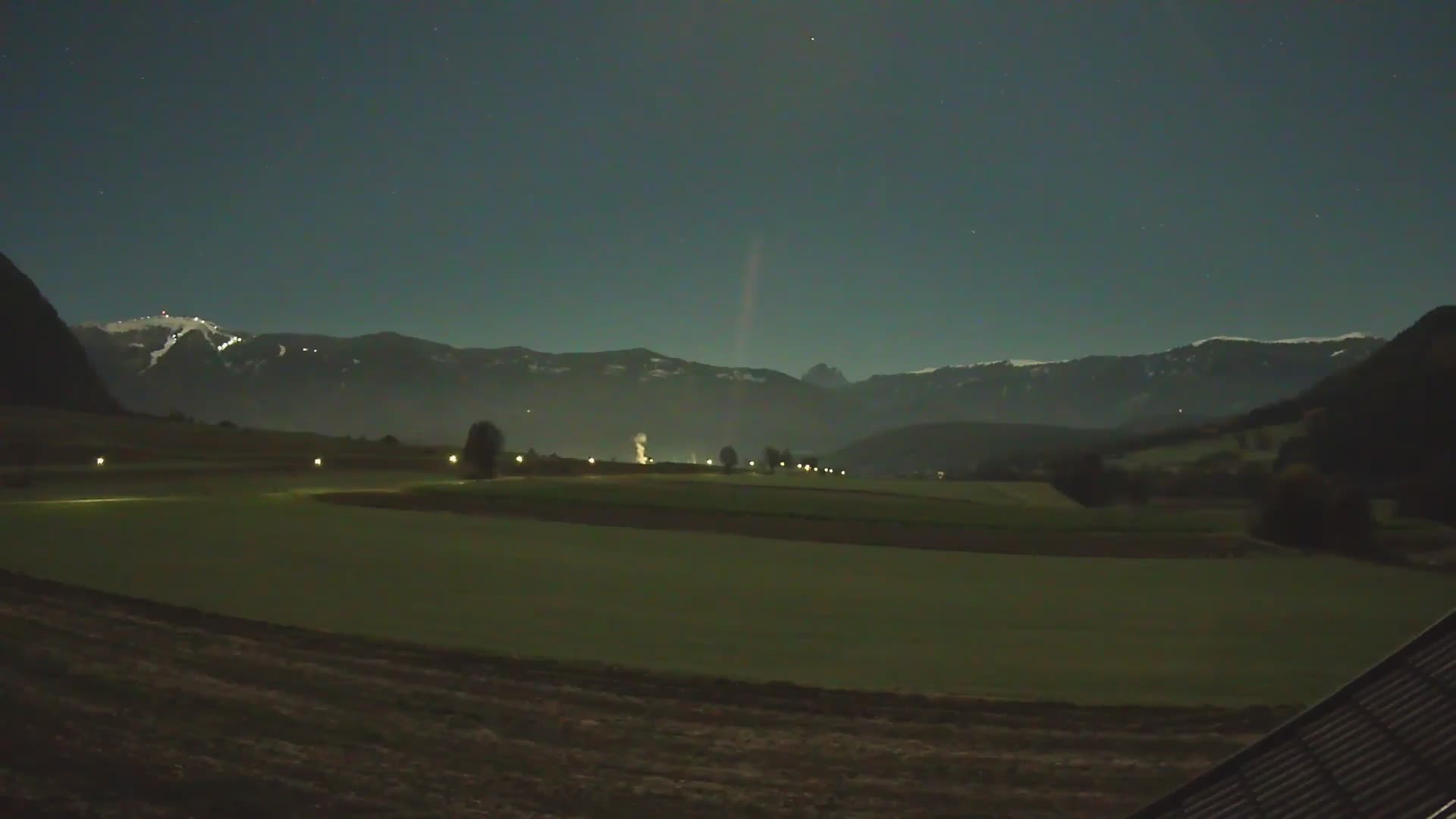 Gais | View from Vintage Farm Winklerhof to Kronplatz and Dolomites