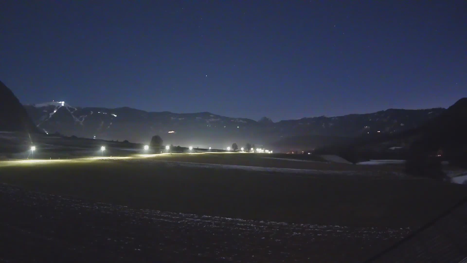Gais | Blick vom Vintage Farm Winklerhof auf Kronplatz und Dolomiten