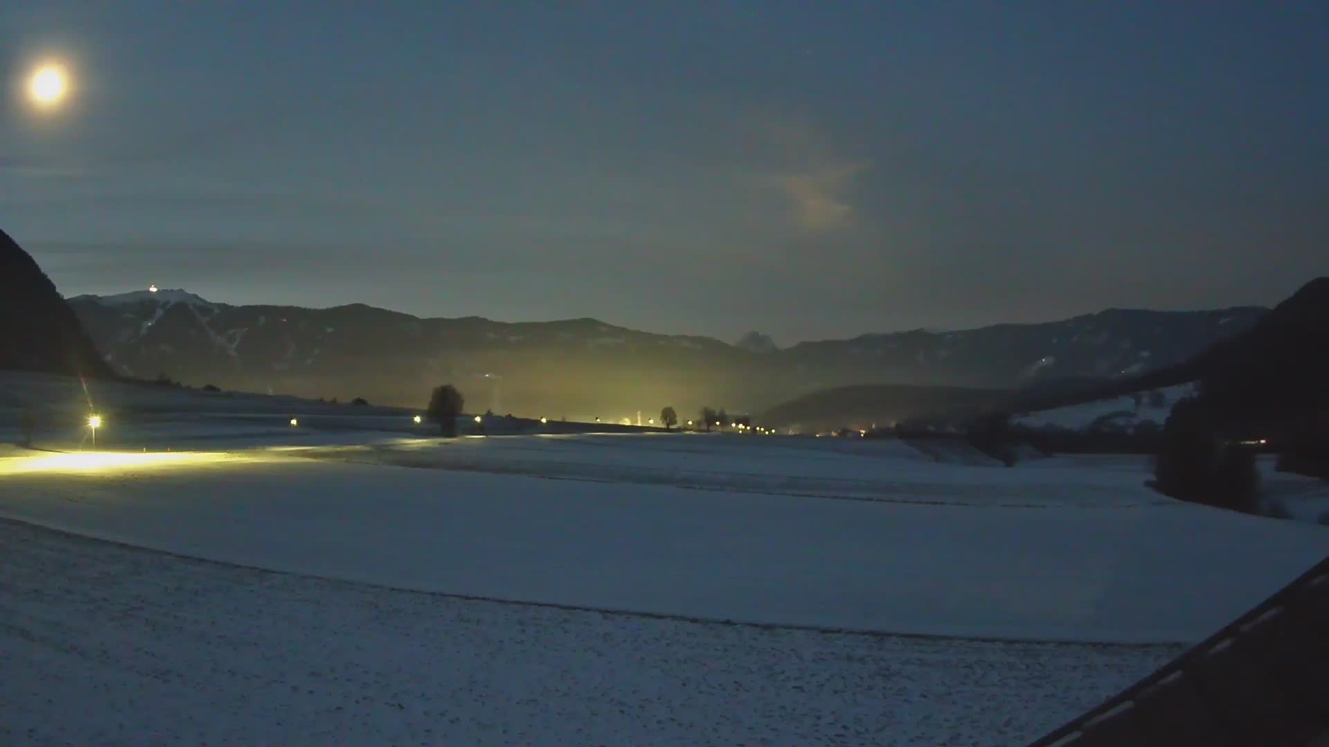 Gais | Vista desde la finca Winklerhof hacia Plan de Corones y los Dolomitas