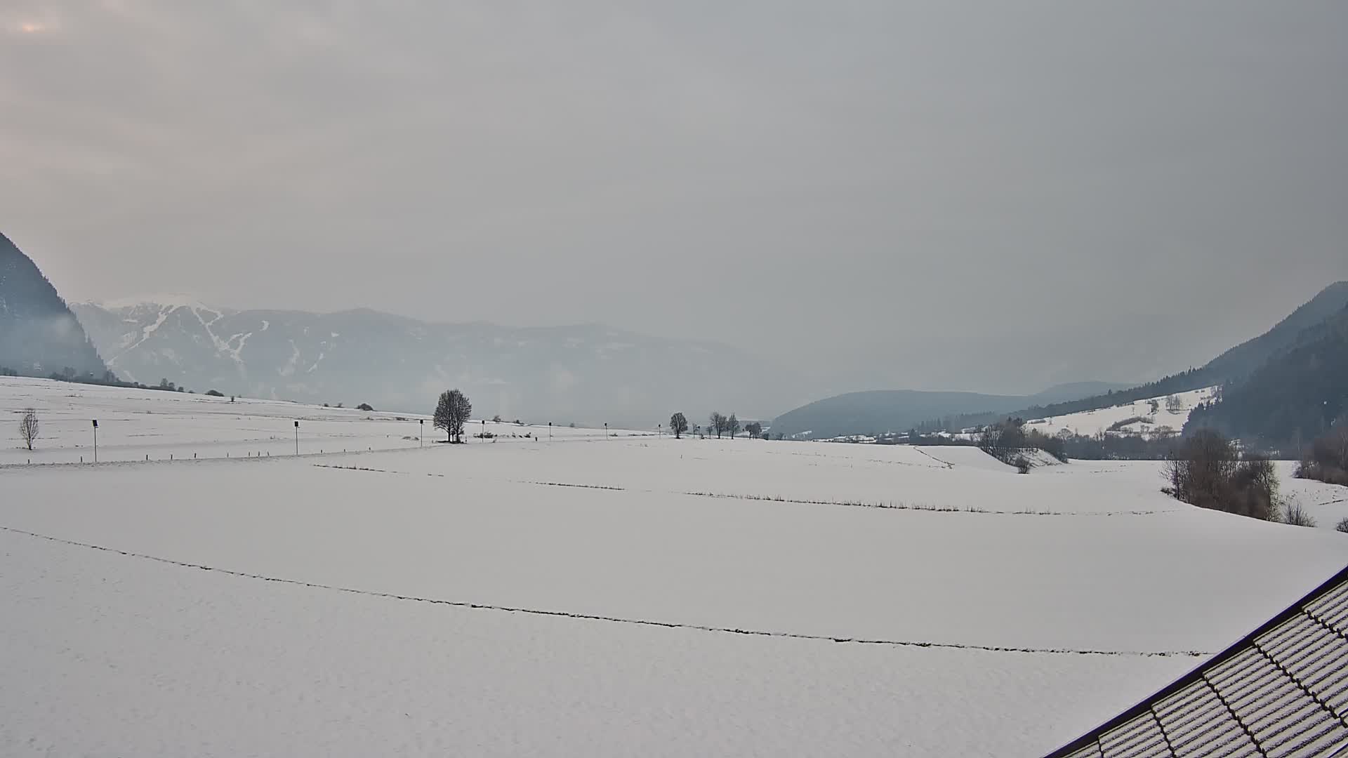 Gais | Vista dall’agriturismo Winklerhof verso Plan de Corones e le Dolomiti