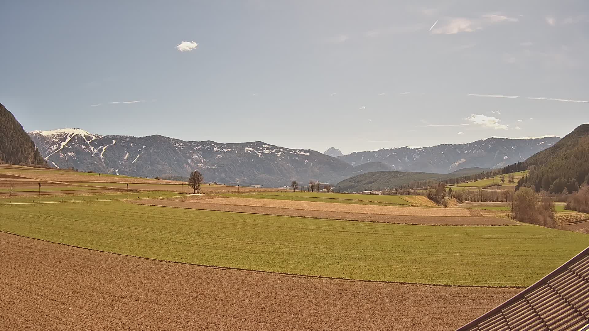 Gais | Blick vom Vintage Farm Winklerhof auf Kronplatz und Dolomiten