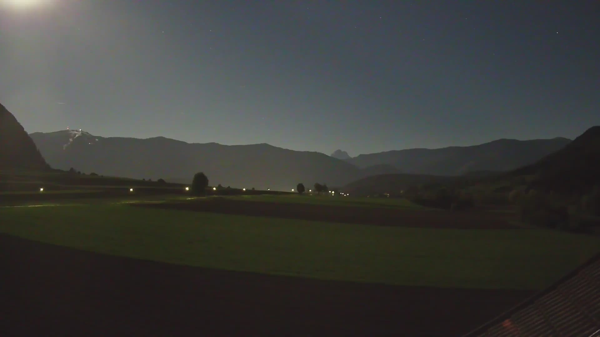 Gais | View from Vintage Farm Winklerhof to Kronplatz and Dolomites