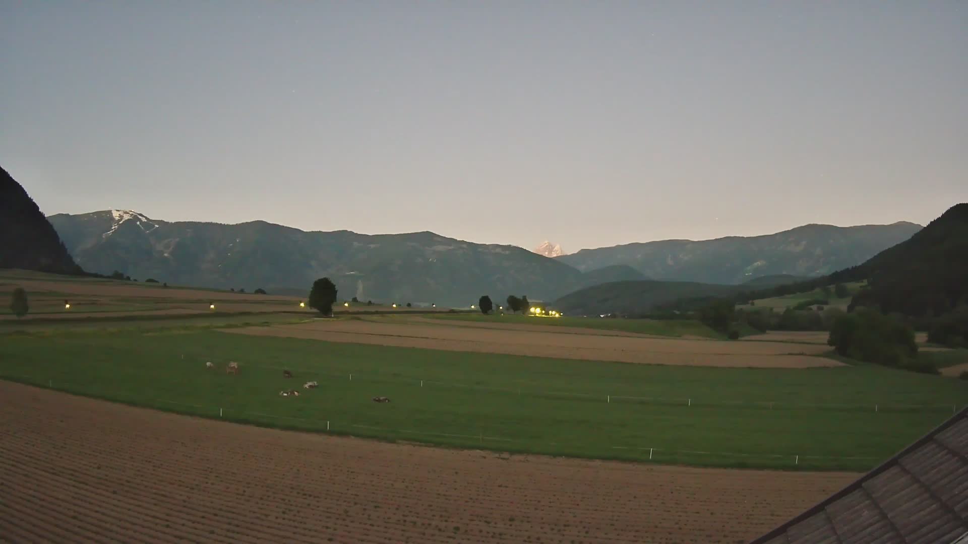 Gais | Blick vom Vintage Farm Winklerhof auf Kronplatz und Dolomiten