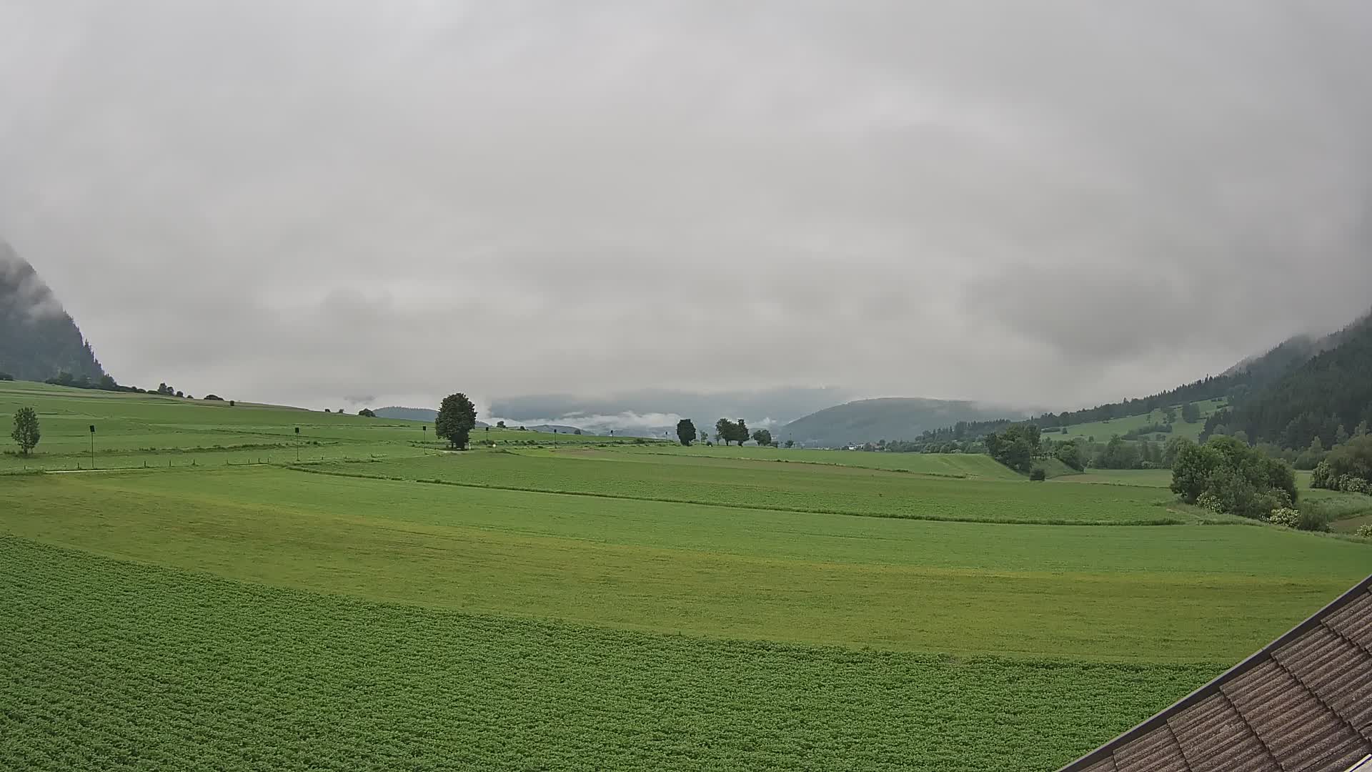 Gais | Vista desde la finca Winklerhof hacia Plan de Corones y los Dolomitas