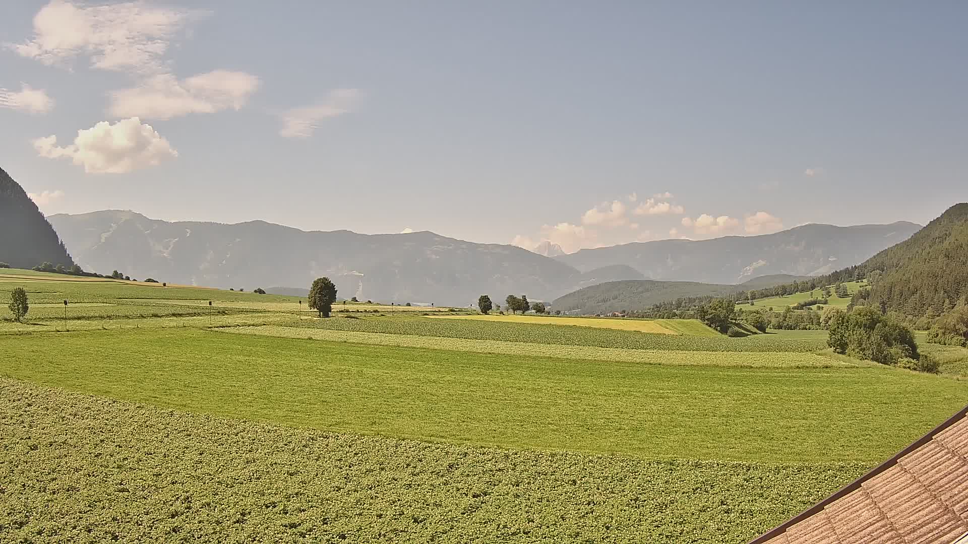 Gais | Vista desde la finca Winklerhof hacia Plan de Corones y los Dolomitas