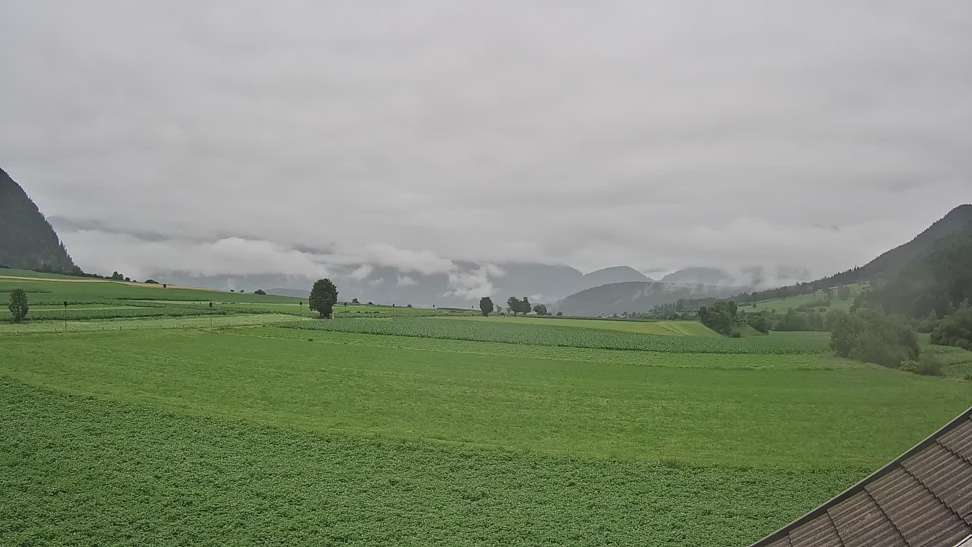 Gais | Vista desde la finca Winklerhof hacia Plan de Corones y los Dolomitas