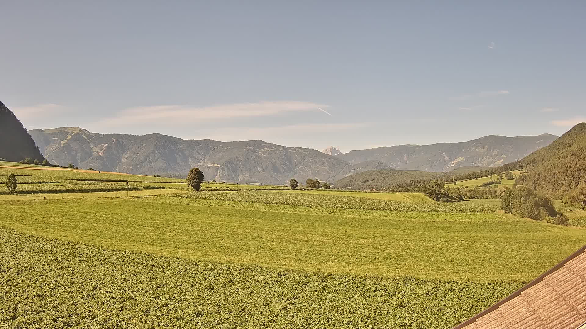 Gais | Blick vom Vintage Farm Winklerhof auf Kronplatz und Dolomiten