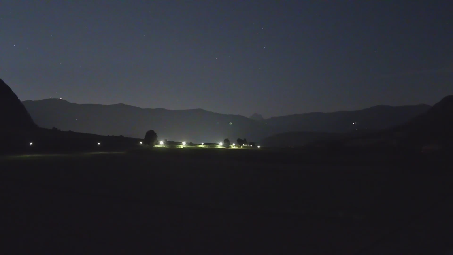 Gais | Blick vom Vintage Farm Winklerhof auf Kronplatz und Dolomiten