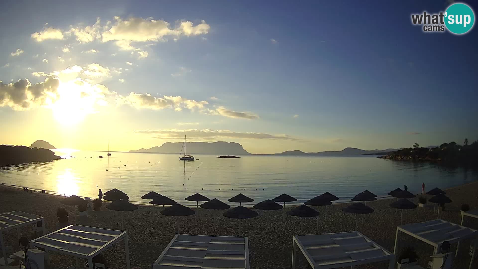 Web kamera uživo plaža Cala Sassari – Golfo Aranci – Sardinija