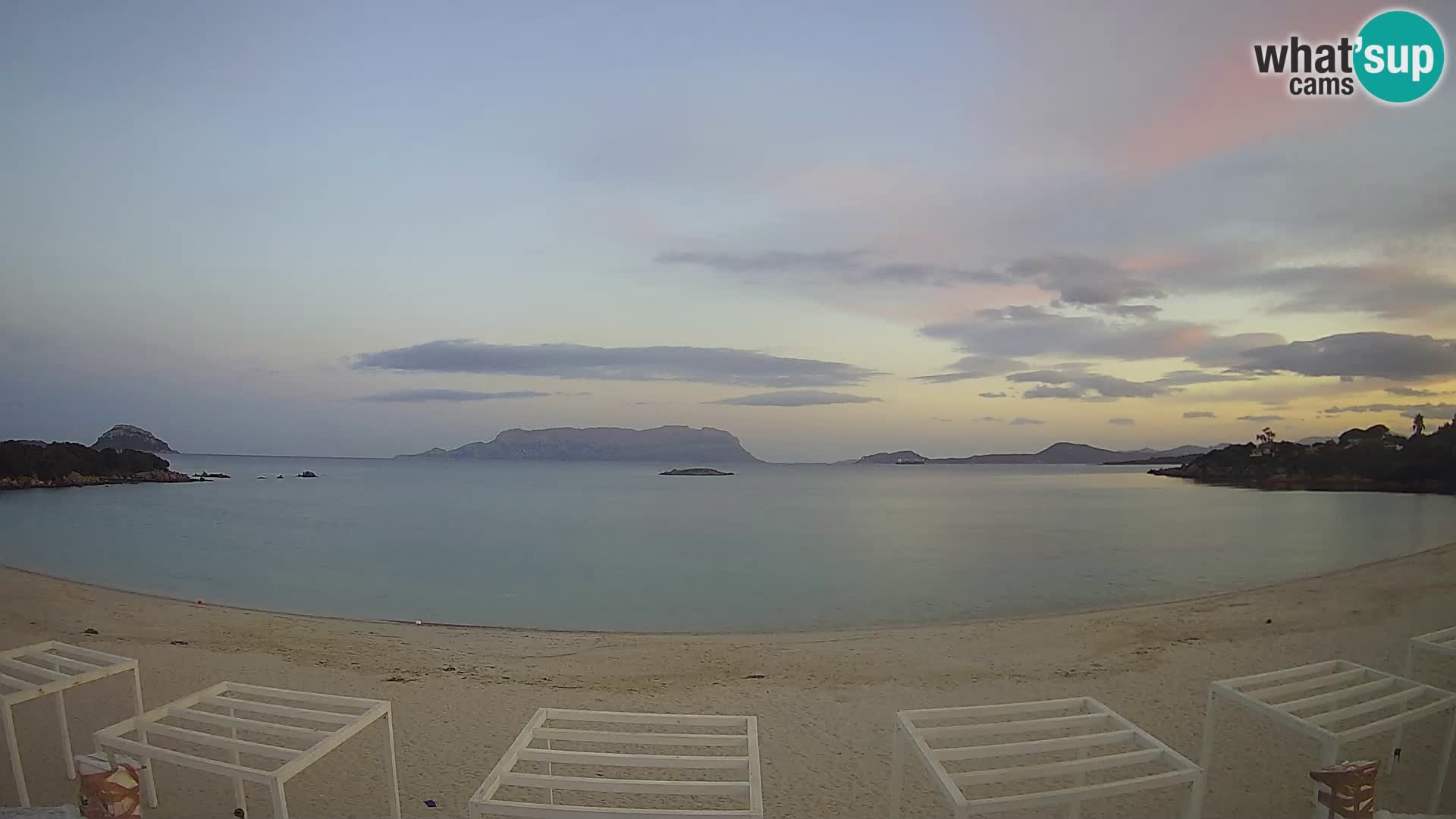 Plaža Cala Sassari Spletna kamera v živo Golfo Aranci – Sardinija