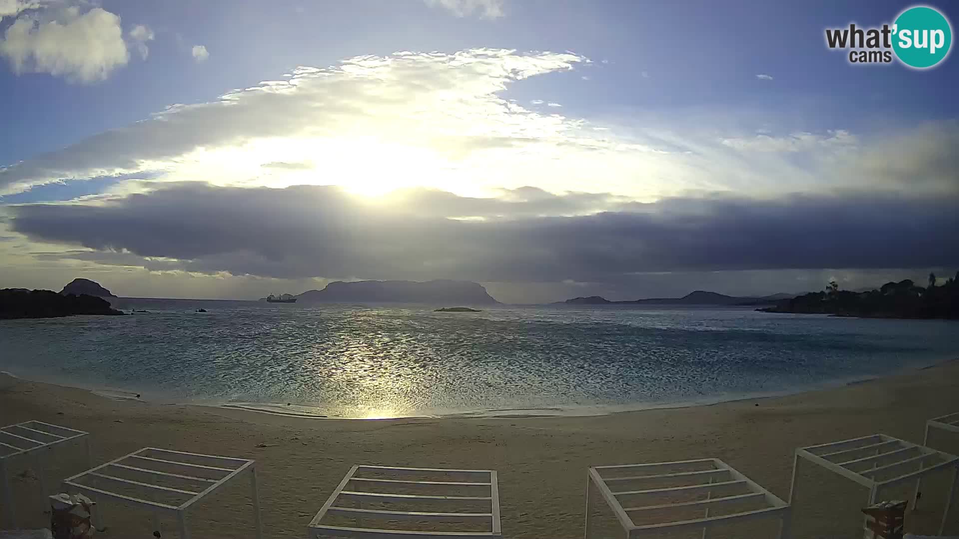 Web kamera uživo plaža Cala Sassari – Golfo Aranci – Sardinija