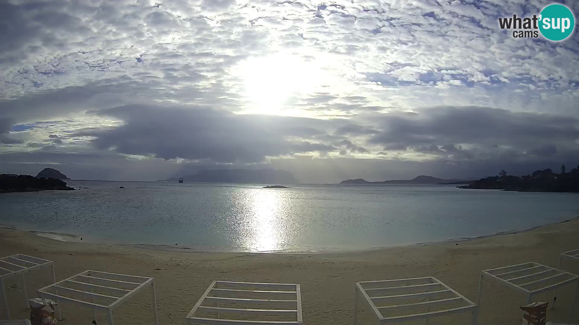 Web kamera uživo plaža Cala Sassari – Golfo Aranci – Sardinija