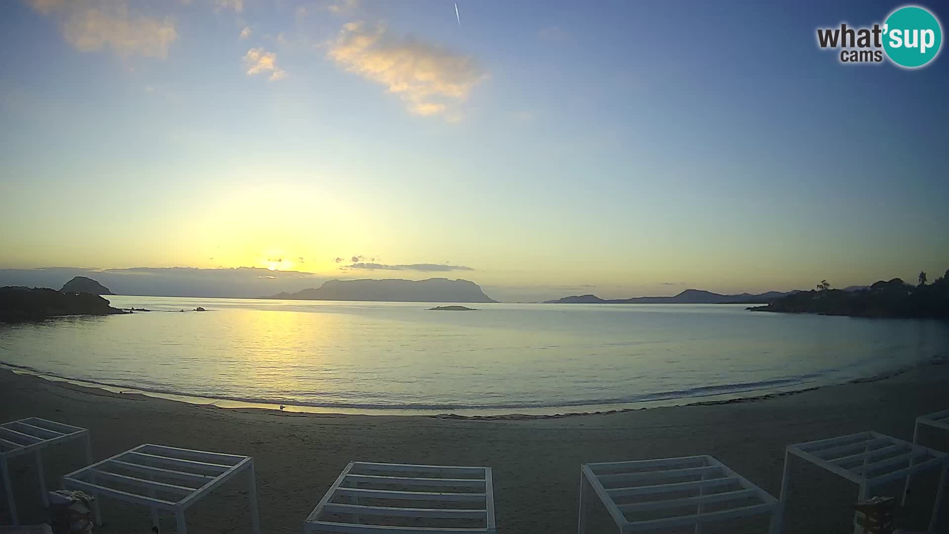 Plaža Cala Sassari Spletna kamera v živo Golfo Aranci – Sardinija