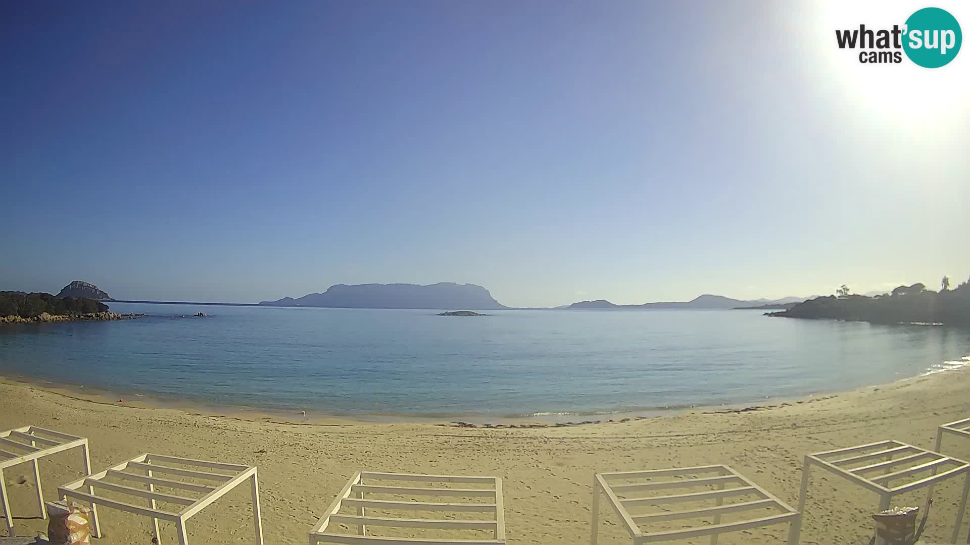 Web kamera uživo plaža Cala Sassari – Golfo Aranci – Sardinija