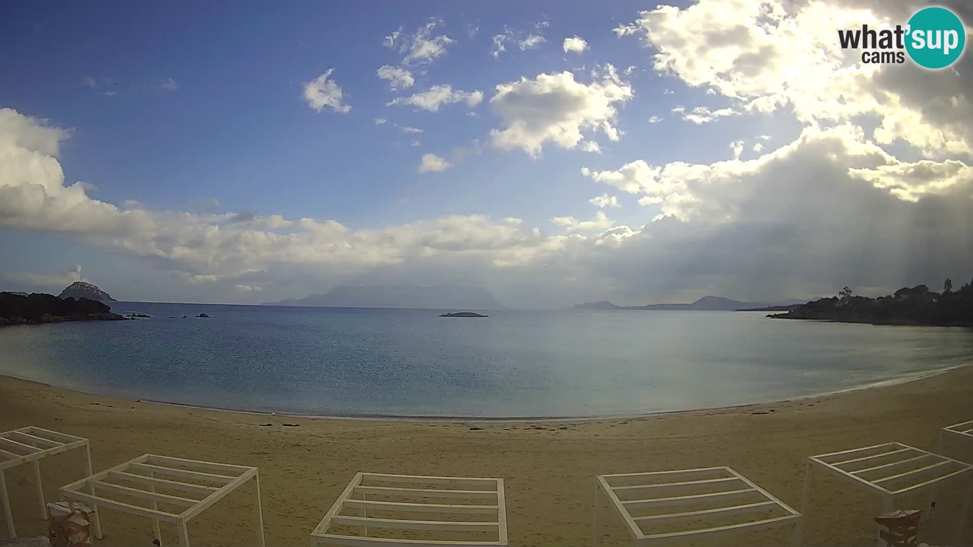 Web kamera uživo plaža Cala Sassari – Golfo Aranci – Sardinija