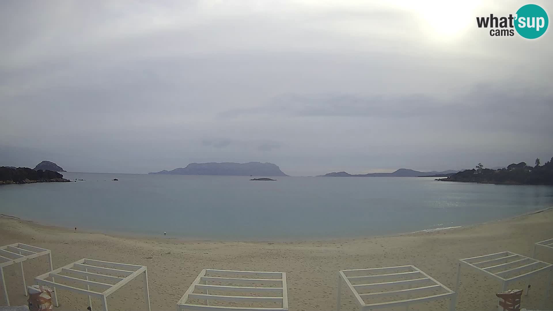 Web kamera uživo plaža Cala Sassari – Golfo Aranci – Sardinija