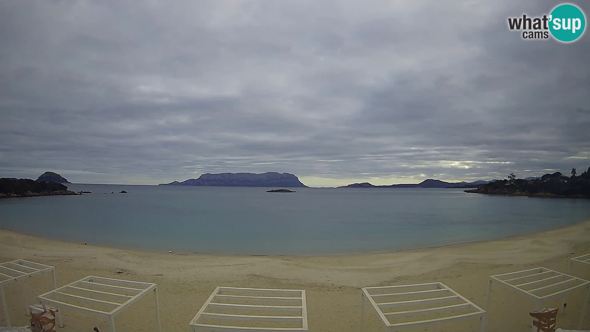 Web kamera uživo plaža Cala Sassari – Golfo Aranci – Sardinija