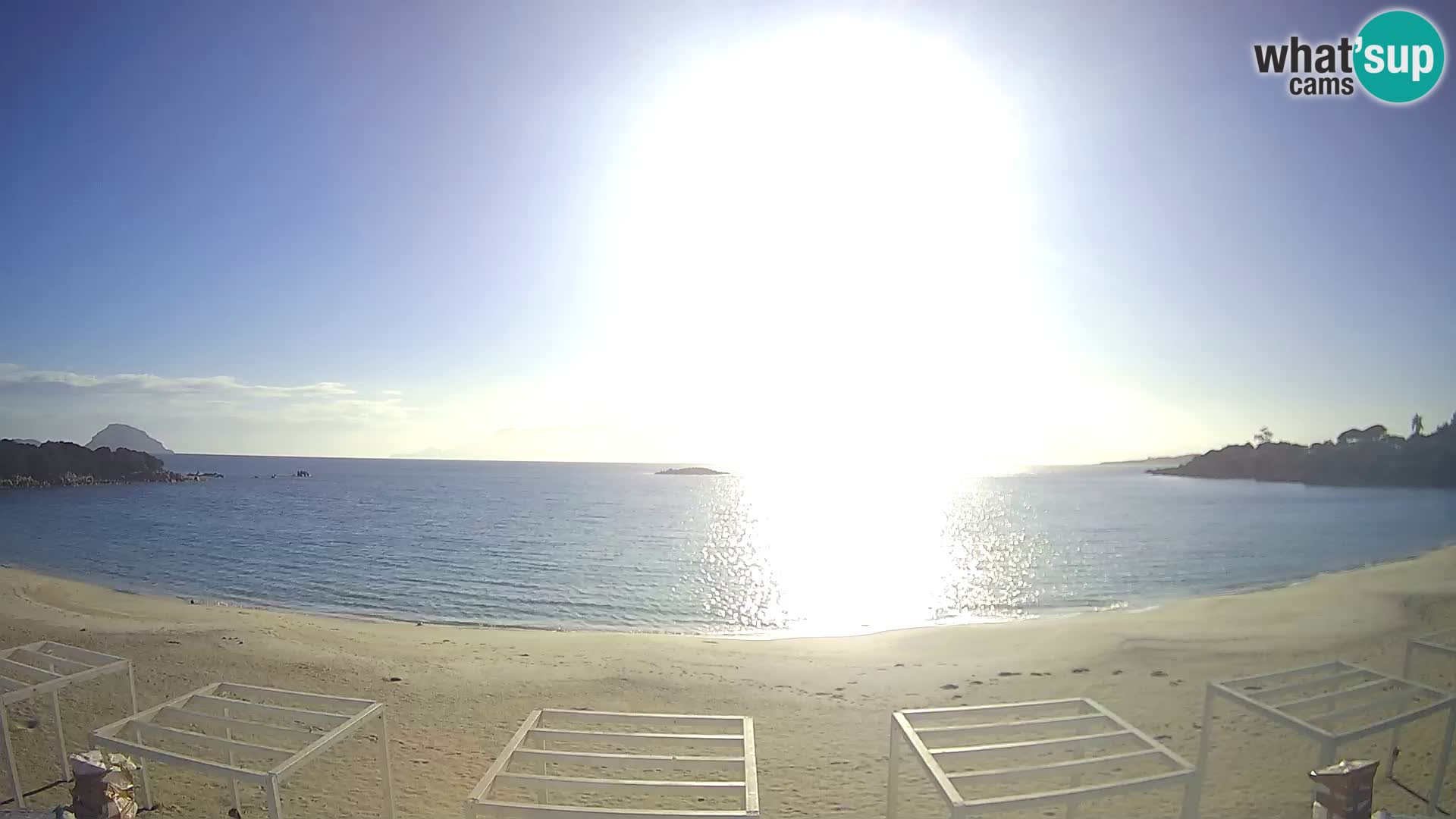 Plaža Cala Sassari Spletna kamera v živo Golfo Aranci – Sardinija