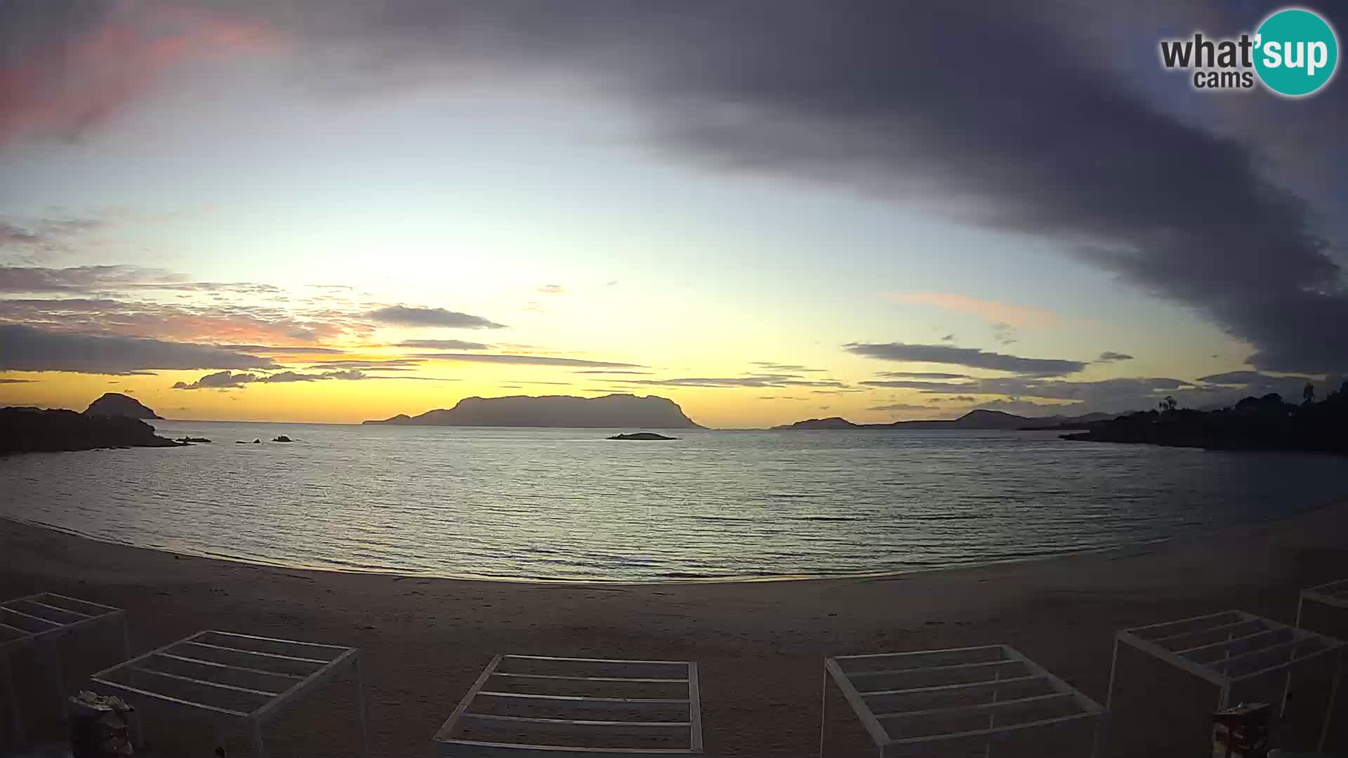 Web kamera uživo plaža Cala Sassari – Golfo Aranci – Sardinija