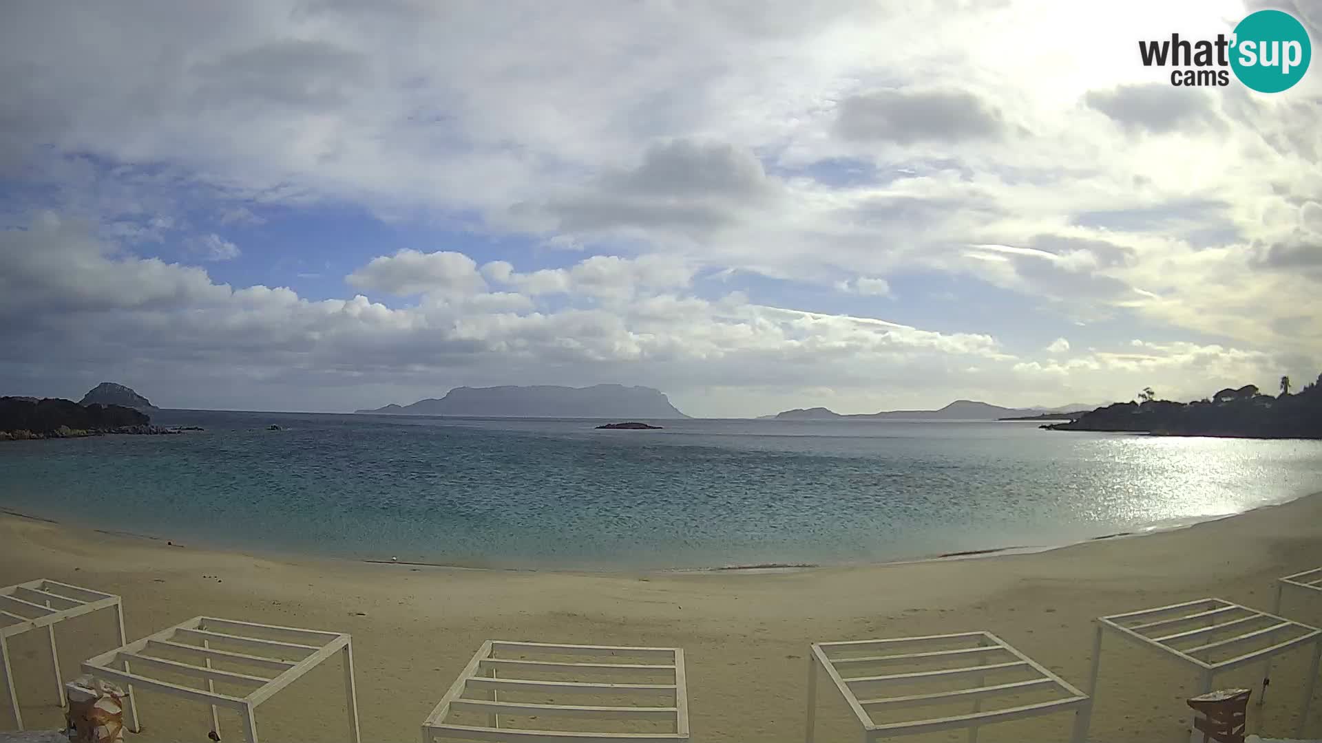 Web kamera uživo plaža Cala Sassari – Golfo Aranci – Sardinija