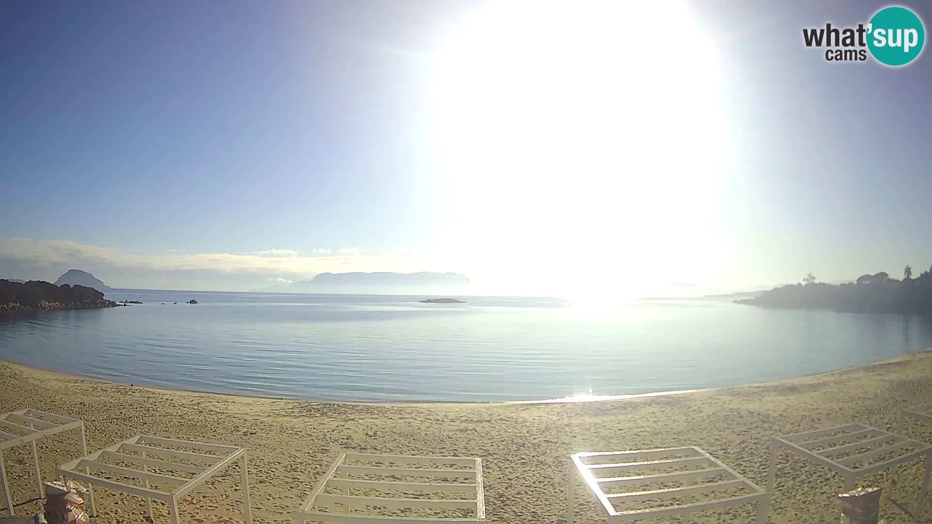 Plaža Cala Sassari Spletna kamera v živo Golfo Aranci – Sardinija